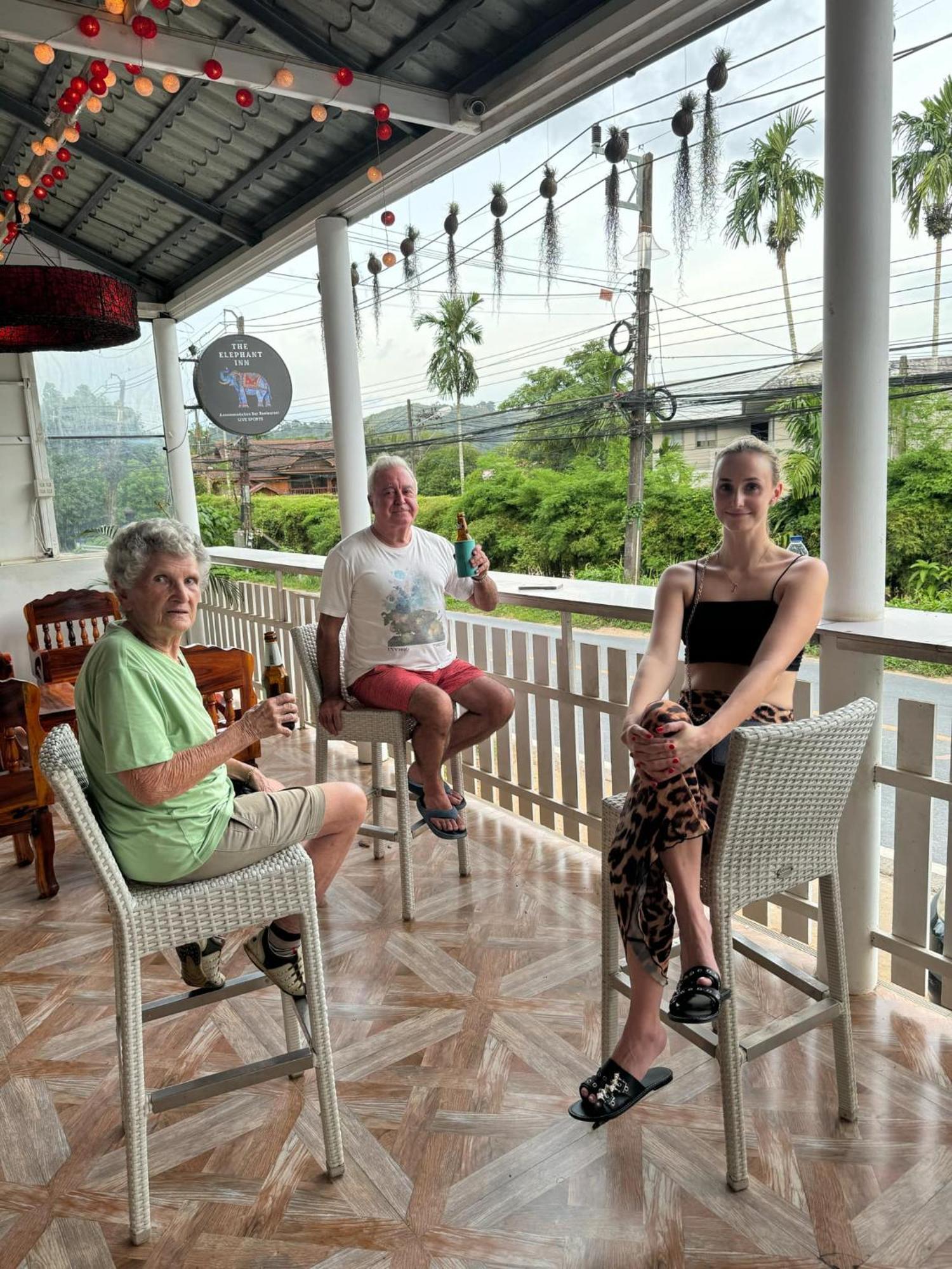 Elephant Sports Bar And Accommodation Phuket Eksteriør bilde