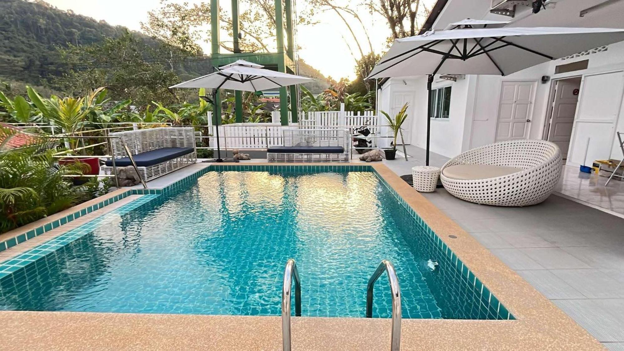 Elephant Sports Bar And Accommodation Phuket Eksteriør bilde